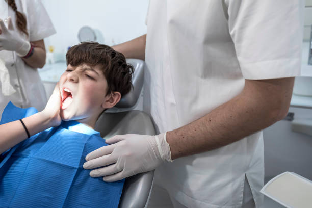 Best Holiday Emergency Dentist in Eureka, CA