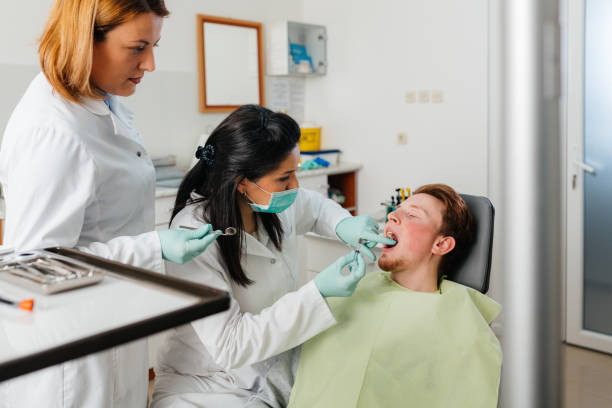 Best Weekend Emergency Dentist in Eureka, CA